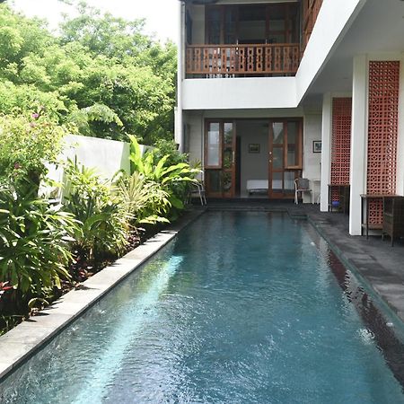 Ketut Joglo Guest House Nusa Dua  Buitenkant foto