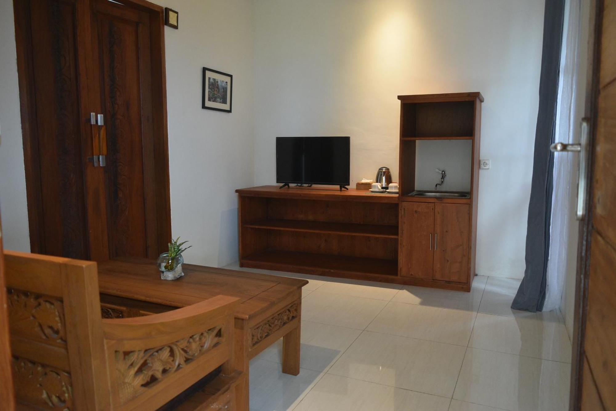 Ketut Joglo Guest House Nusa Dua  Buitenkant foto