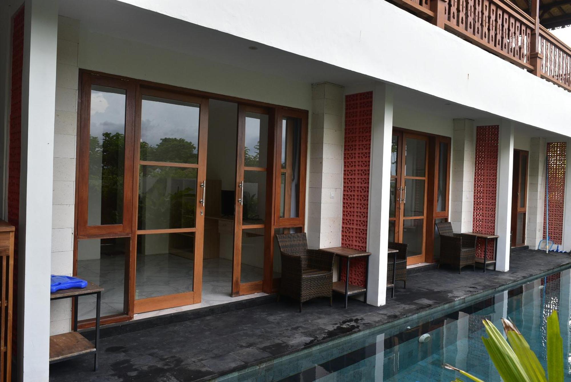 Ketut Joglo Guest House Nusa Dua  Buitenkant foto