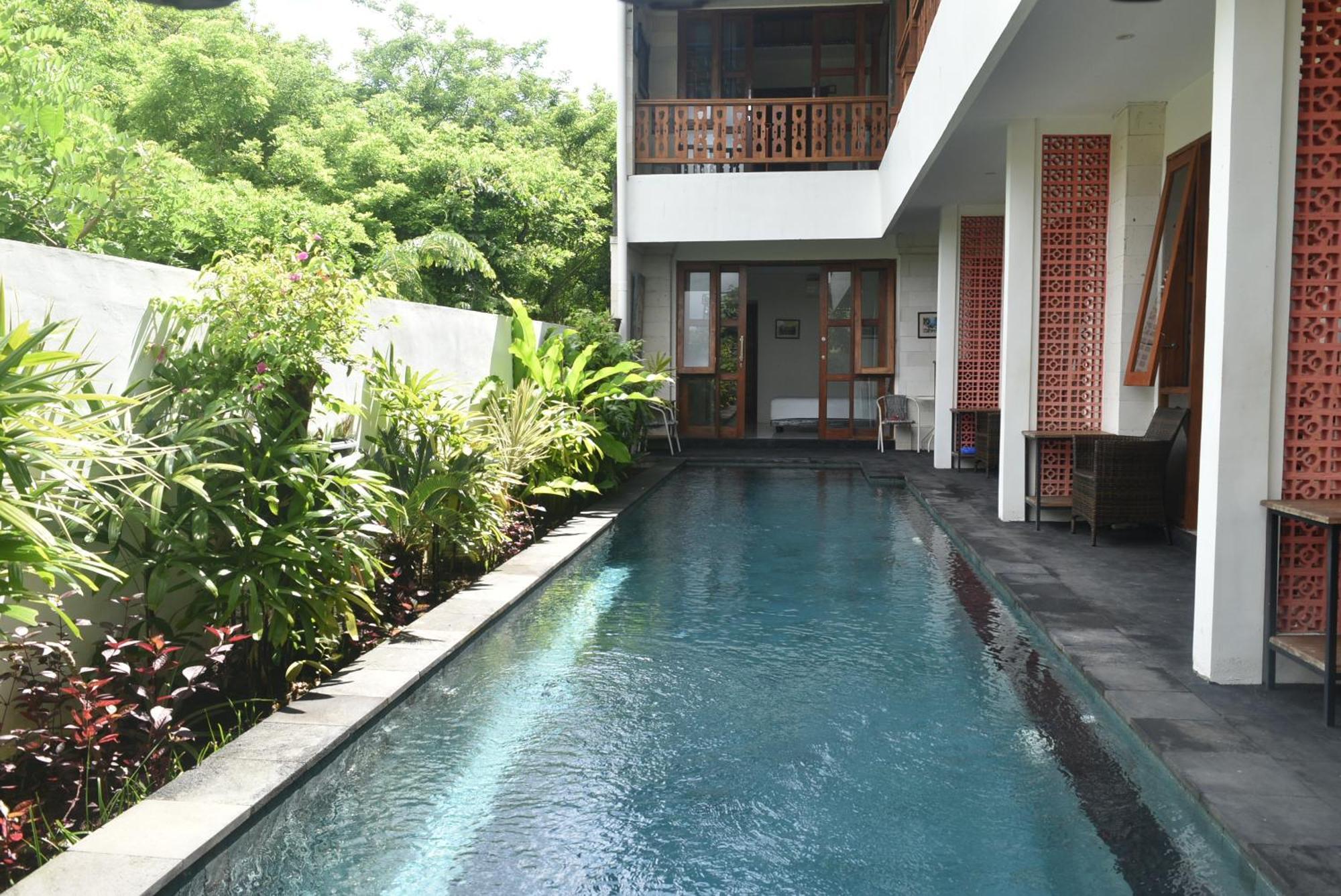 Ketut Joglo Guest House Nusa Dua  Buitenkant foto